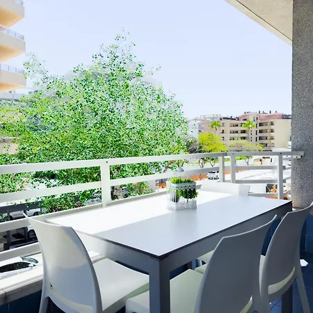 Apartment Rentalmar Zahara Family *